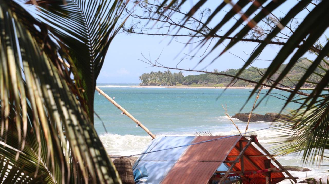 Watermusic Arugam Bay Hotel Bagian luar foto
